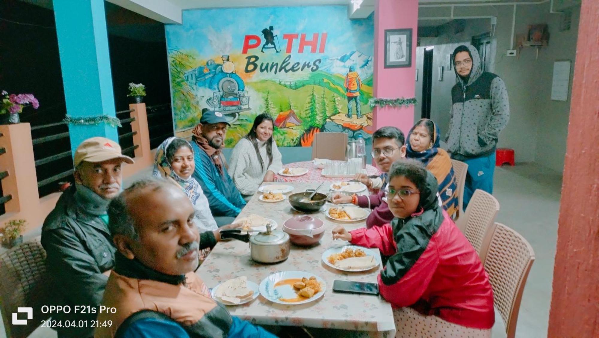 大吉岭 Pathi Bunkers旅舍 外观 照片